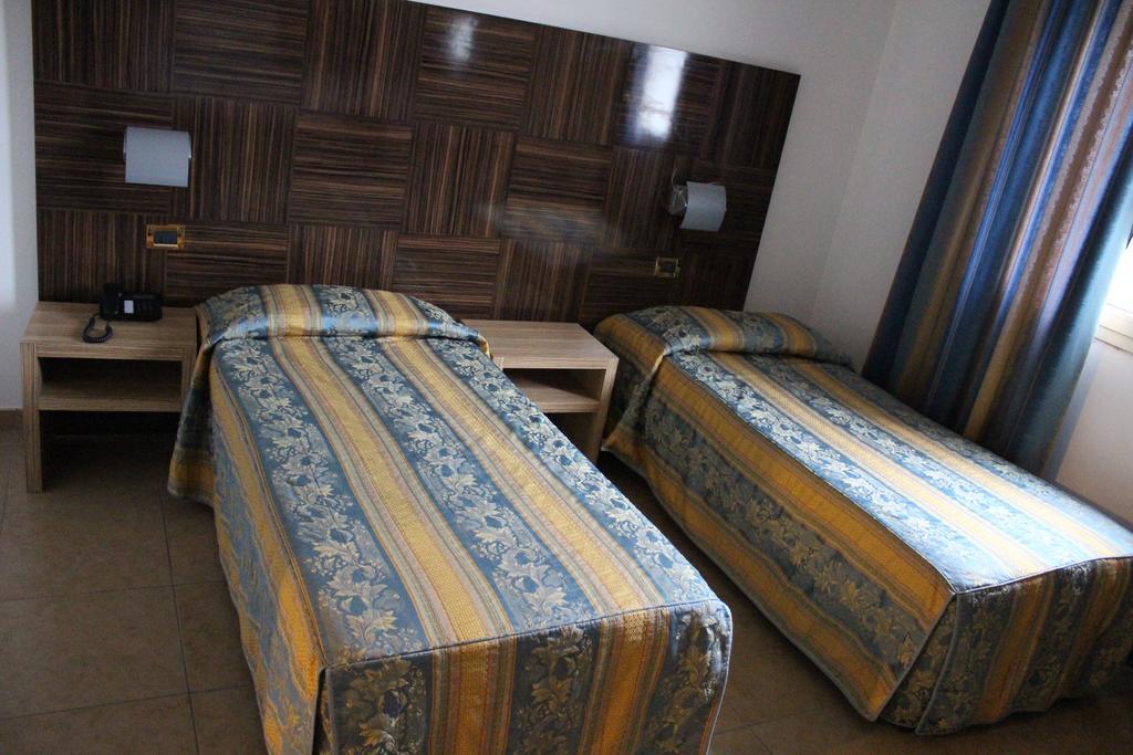 Hotel Riverside Modena Esterno foto