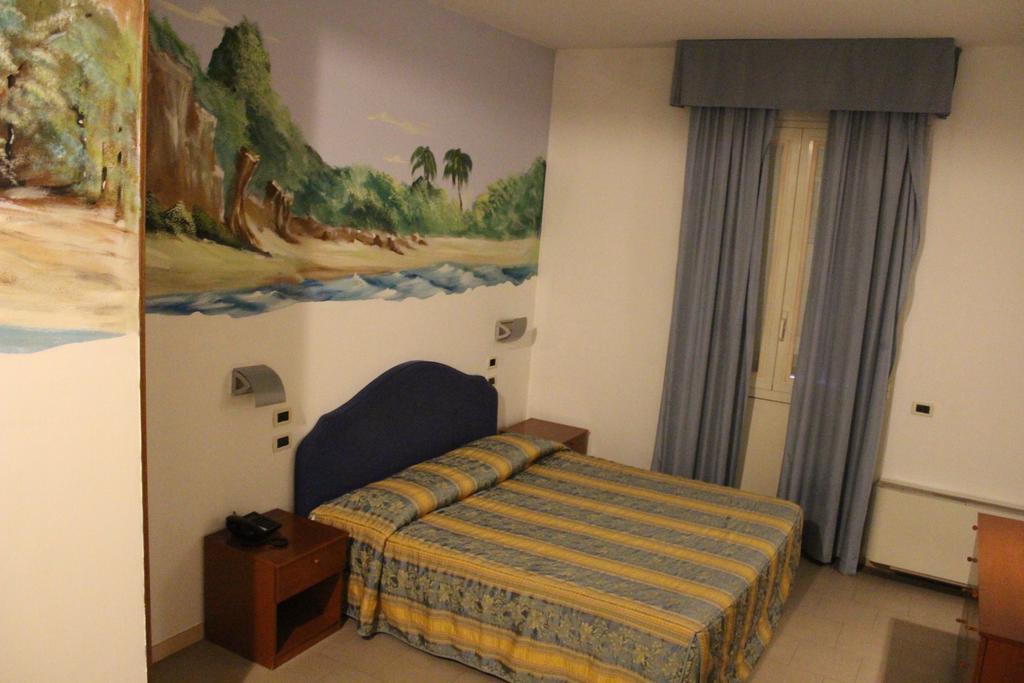 Hotel Riverside Modena Esterno foto