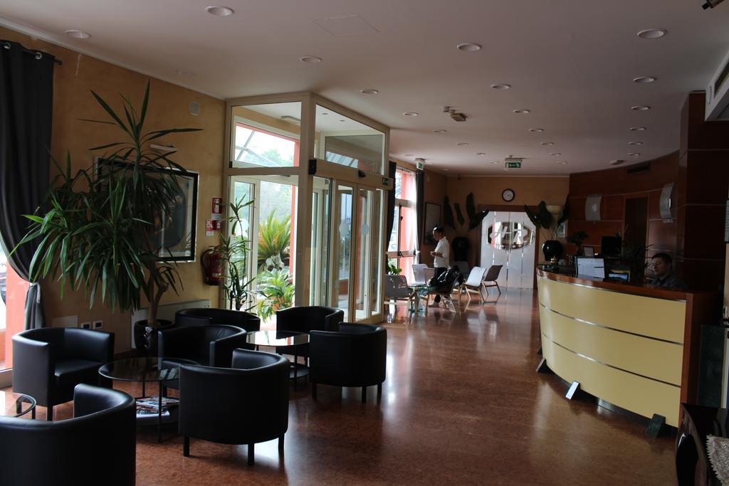 Hotel Riverside Modena Esterno foto