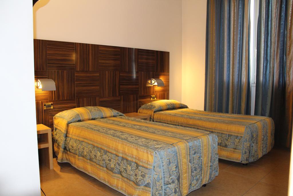 Hotel Riverside Modena Esterno foto
