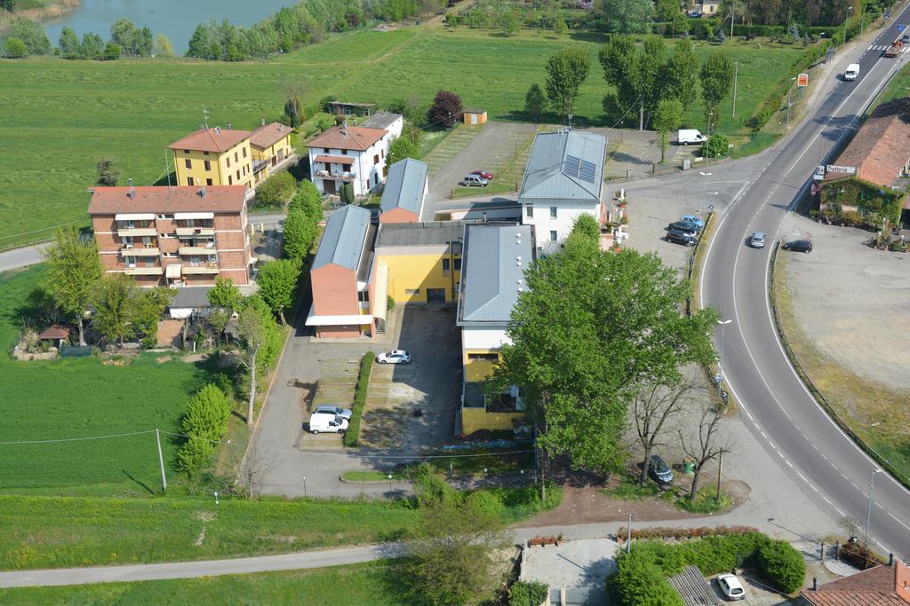 Hotel Riverside Modena Esterno foto
