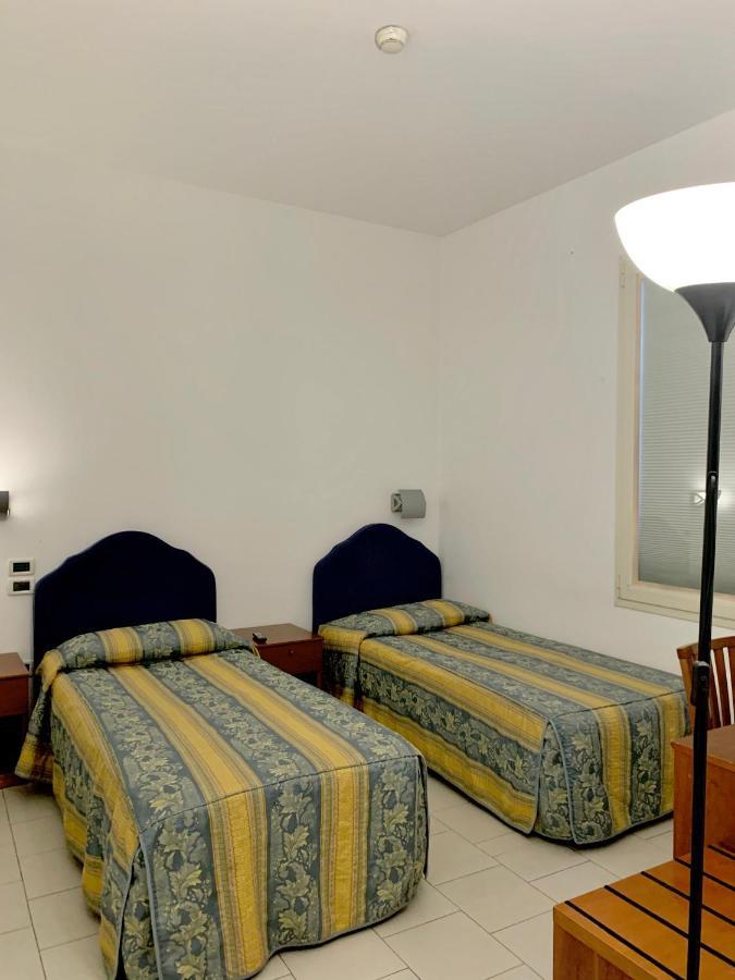 Hotel Riverside Modena Esterno foto